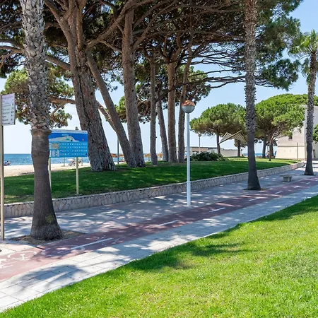 A Dos Minutos Del Mar * Cambrils